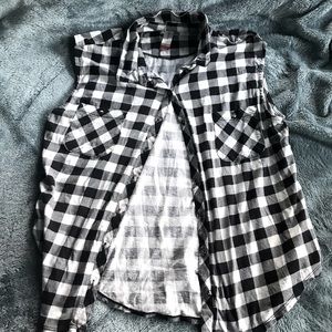 Juniors Flannel Vest (button down)